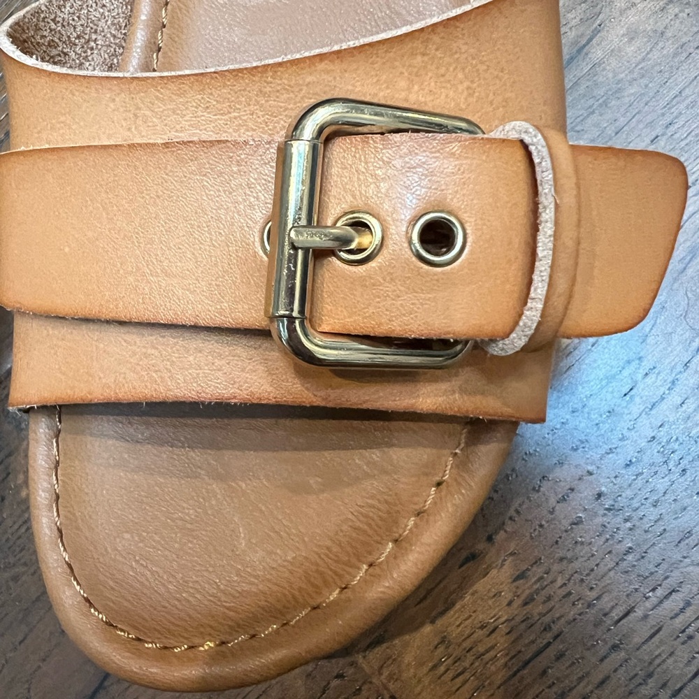 Universal Thread Tan Slide Sandals - Picture 6 of 7